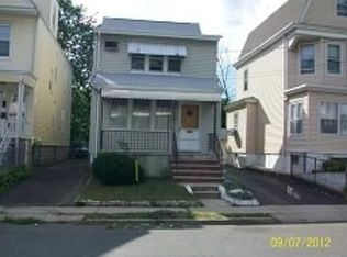 39 Becker Ter, Irvington, NJ 07111