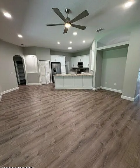 6807 Henno Ct — Photo 11