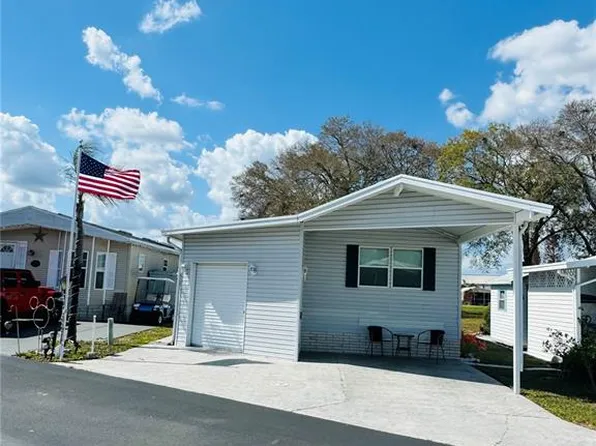 627 Arnold Palmer Dr, Davenport, FL 33837