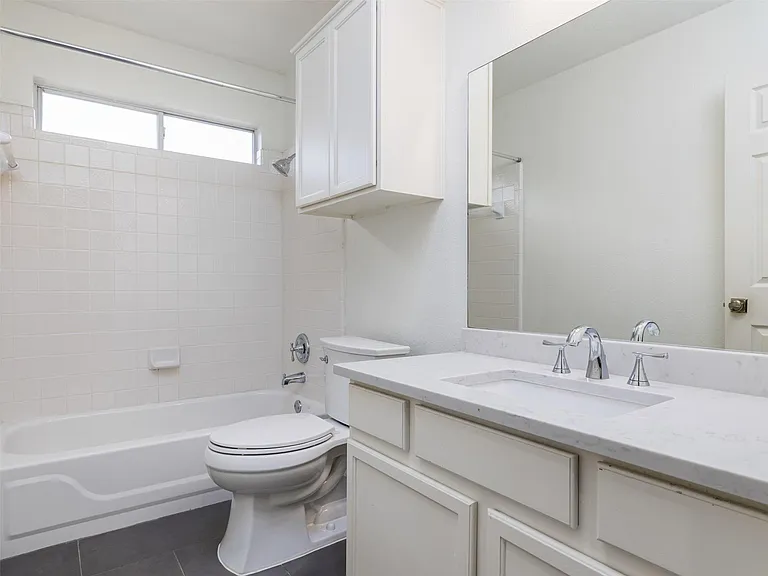1503 Brighton Bend Ln — Photo 24