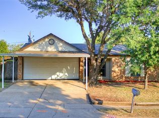 6508 Levitt Dr, Watauga, TX 76148