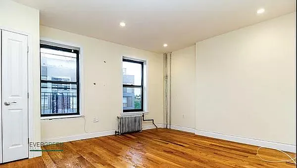 24 Rogers Ave #1E — Photo 6