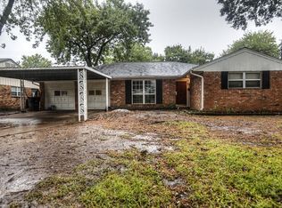 8111 Bonhomme Rd, Houston, TX 77074