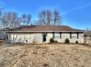 114 W Ithica Pl, Broken Arrow, OK 74012
