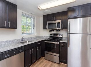 2306 11th St N #2323-B3, Arlington, VA 22201