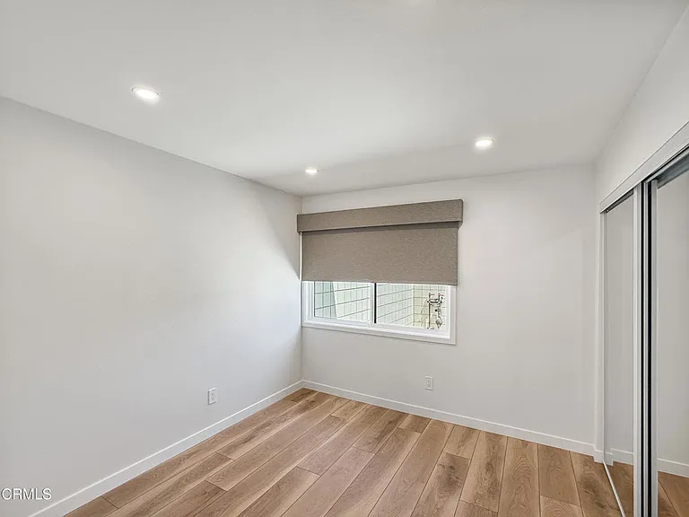 61C Redwood Ave — Photo 35