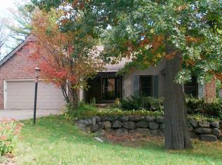 917 S Holt Cir, Madison, WI 53719