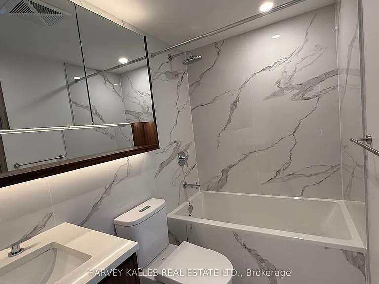 68 Esther Shiner Blvd #1905 — Photo 10