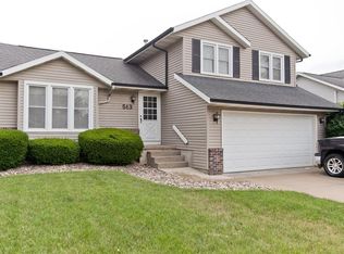 513 Peace Ave NW, Cedar Rapids, IA 52405