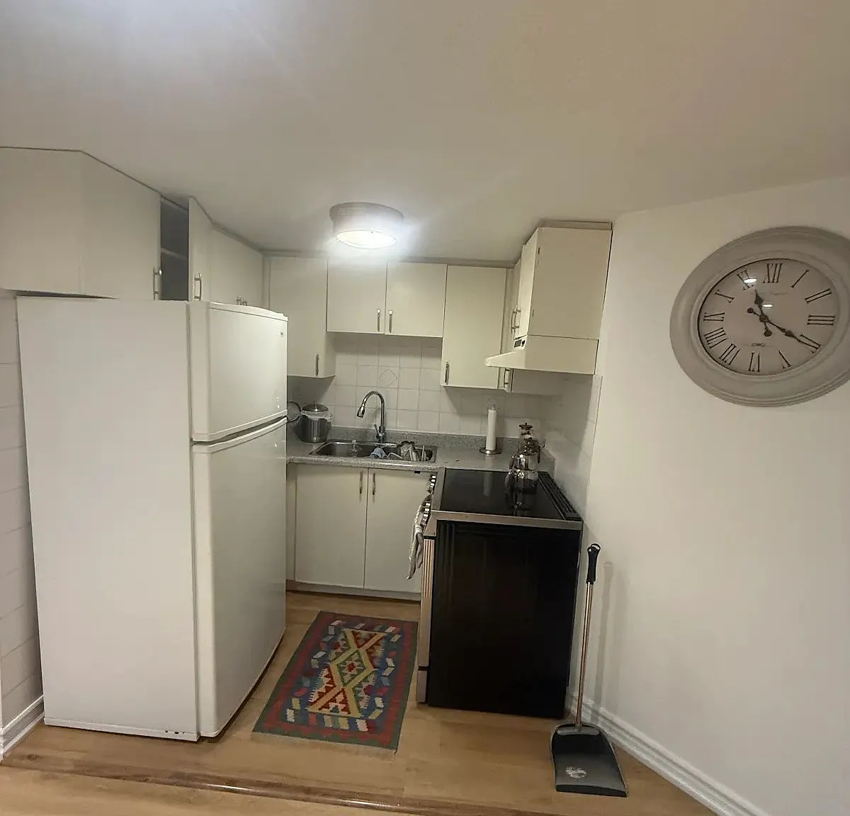 2 bed, $1,800 — Photo 4