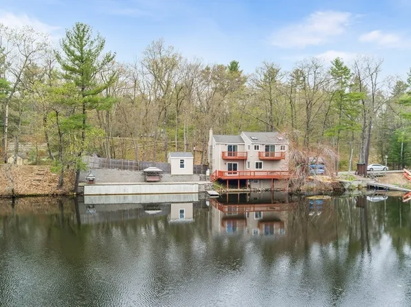 19 Baby Beach Rd, Groton, MA 01450