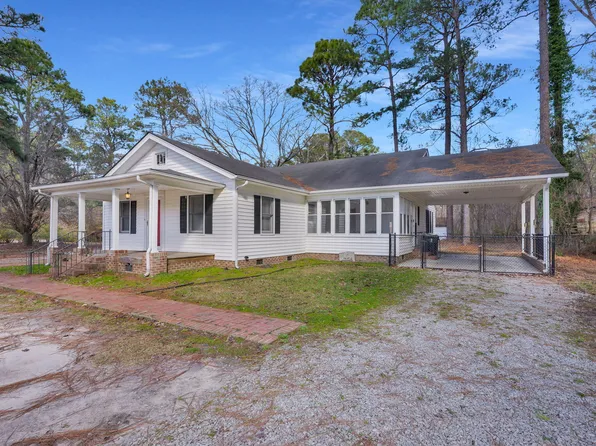 5890 State Highway 222 W, Kenly, NC 27542