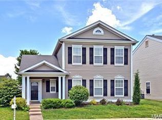 423 Covered Bridge Ln, O'Fallon, MO 63368