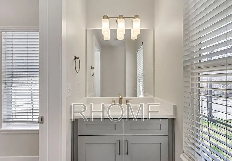 105 E Chandlerpoint Way — Photo 14