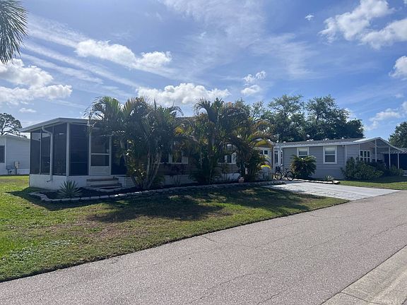 2nd image of 5721 Scarborough Ln