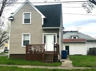 1050 Campbell St, Rochester, NY 14611