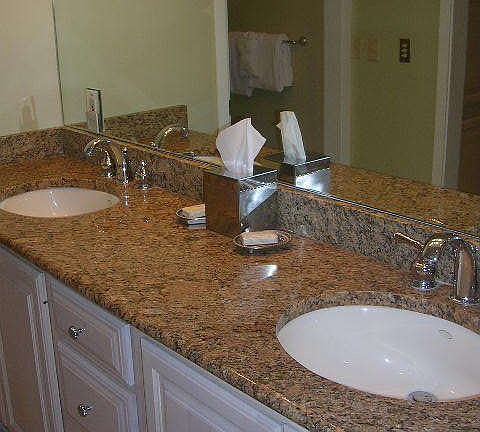 sinks in master bath