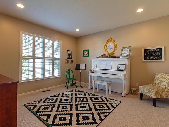 4th image of 2894 Pleasant Colony Dr