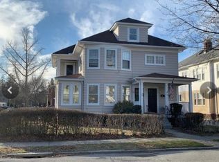 74 Sharon St, Providence, RI 02908