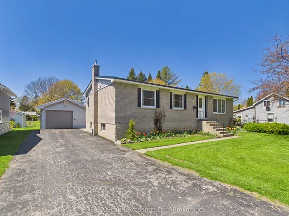 400 Adelaide St, Kincardine, ON N2Z 2W2