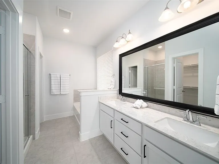 217 Catalina Cove Dr — Photo 8