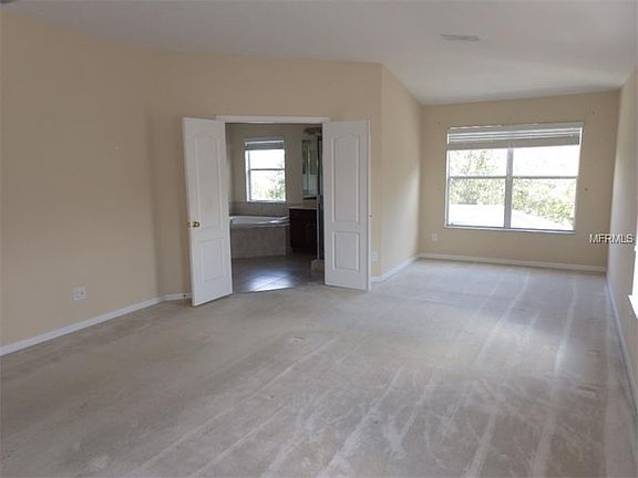 3rd image of 3818 Stornoway Dr