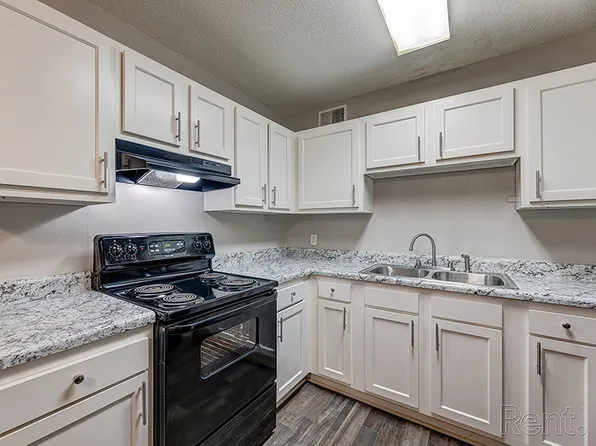 River Ridge Apartments