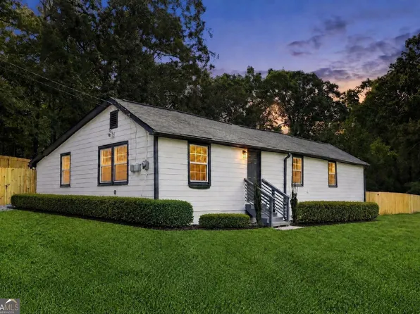 6730 Old Beulah Rd, Lithia Springs, GA 30122