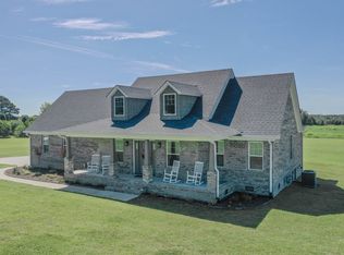 525 Lane Switch Rd, Albertville, AL 35951
