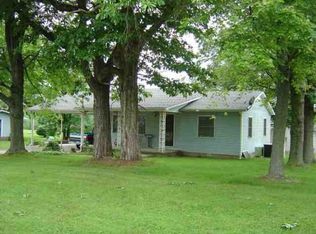 422 Cedar St, Calvert City, KY 42029