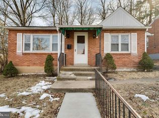 46 Walnut St, Mohnton, PA 19540