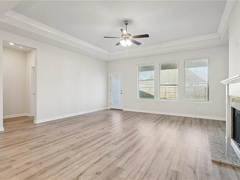 5213 Peony Meadow Ln — Photo 2