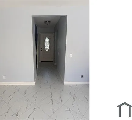 3 bed, 1232 sqft, $3,950 — Photo 2