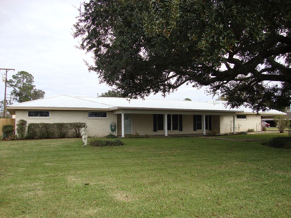5569 West Park