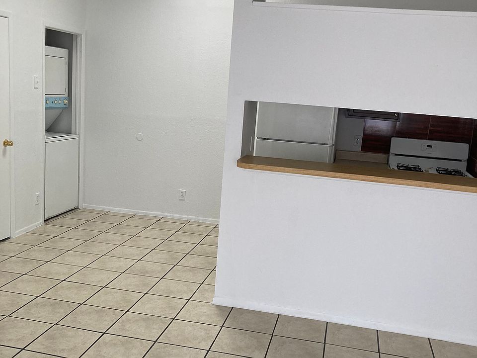 2nd image of 10012 Caribou Dr Unit A