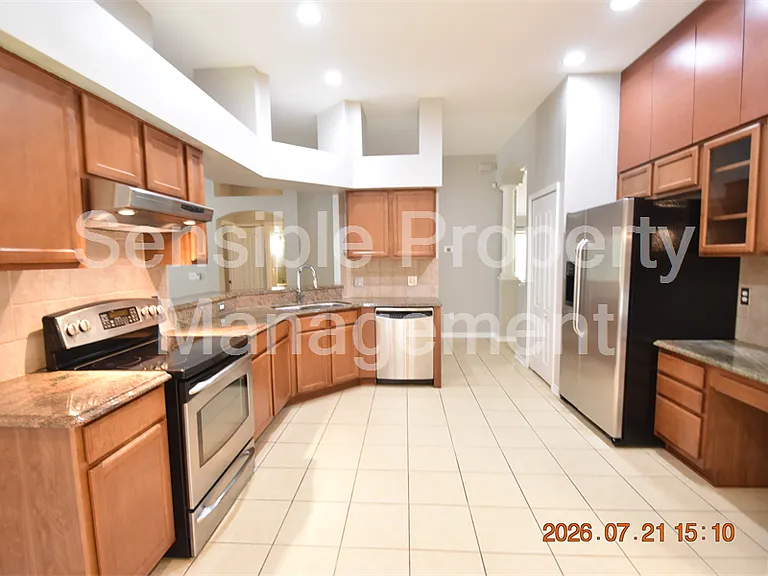 4033 Huntingdale Ct — Photo 15