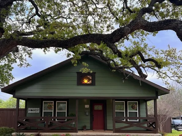 6920 Craig St, Fort Worth, TX 76112