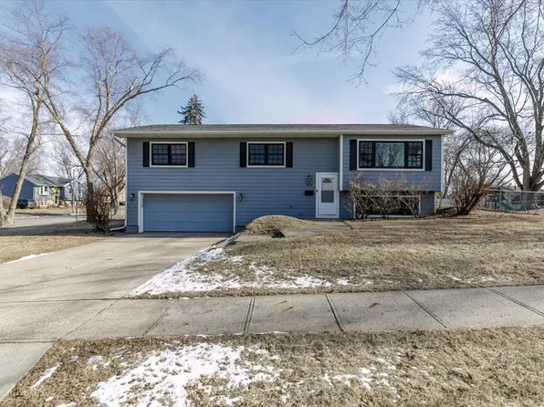 805 NW Beechwood St, Ankeny, IA 50023