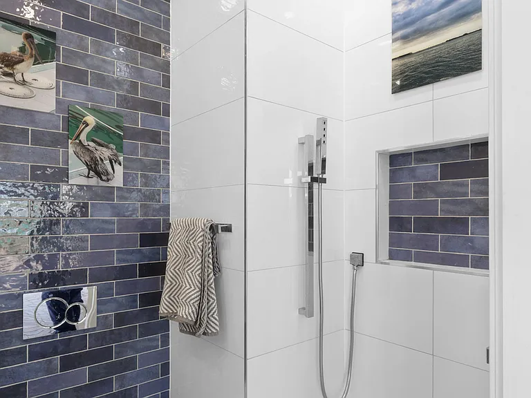 20660 Park Pl — Photo 31
