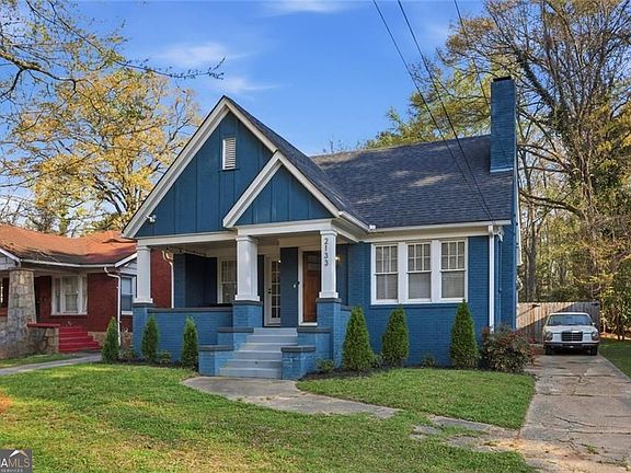 2nd image of 2133 Cascade Rd SW