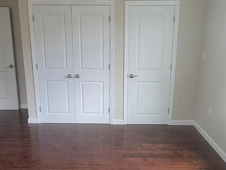 Princeton Court Apartments — Photo 15