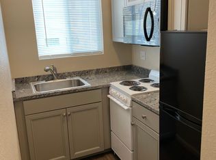215 River Rock St APT 7, Reno, NV 89501