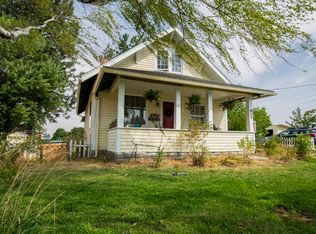 905 Broadway St, Colton, WA 99113