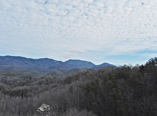 34 Mountain Trail Ln #34, Sevierville, TN 37876