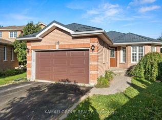 19 Widgeon St, Barrie, ON L4N 8W5