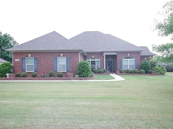 284 Blue Creek Dr, Harvest, AL 35749