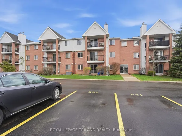 1096 Jalna Blvd #135, London, ON N6E 3B8