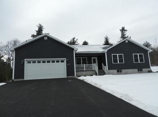 469 Rand Hill Rd, Morrisonville, NY 12962