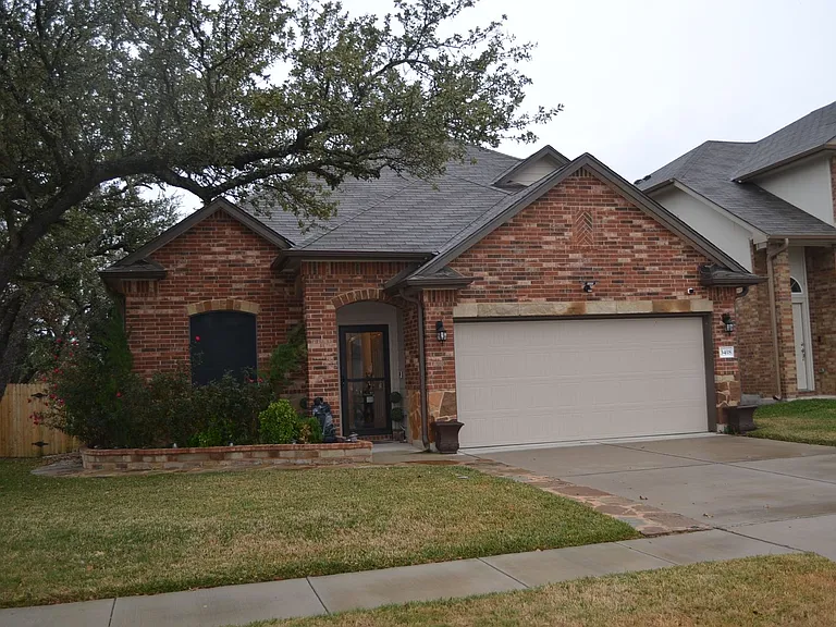 3418 Lorne Dr — Photo 6