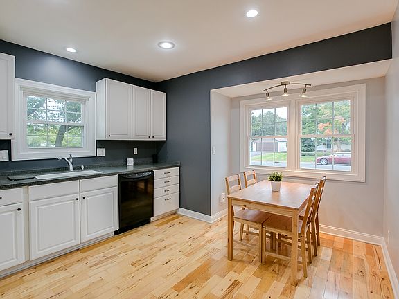 4th image of 5107 France Ave N